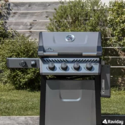 Pack Barbecue à Gaz Napoleon Freestyle F425SBPGT 4 Brûleurs Réchaud + Housse Et Plancha -Raviday Barbecue Soldes barbecue gaz napoleon freestyle 425 10 1 1