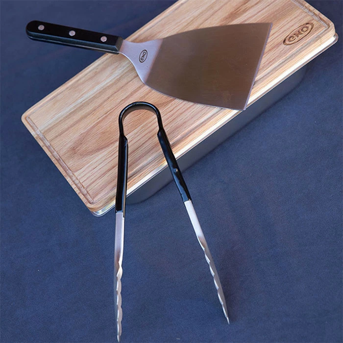 Coffret Du Chef Pour Plancha Eno : Planche à Découper, Spatule, Pince Et Bac 8 Coffret Du Chef Pour Plancha Eno : Planche à Découper, Spatule, Pince Et Bac – Image 6