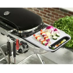 Planche à Découper Et De Service Amovible Pour Barbecue Weber Traveler -Raviday Barbecue Soldes planche weber plastique recuperateur 3