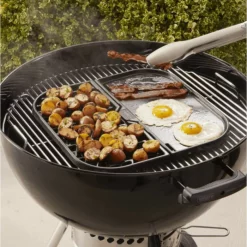 Support Multi-cuisson Plancha / Grille En Fonte Pour Système Gourmet GBS - WEBER 7 Support Multi-cuisson Plancha / Grille En Fonte Pour Système Gourmet GBS - WEBER -Raviday Barbecue Soldes support cuisson multi fonctions gourmet bbq system 3