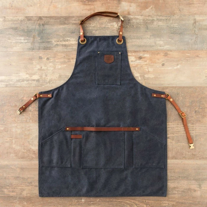 Tablier Barbecue Toile Waxée Alaskan Maker 547 - Bleu Marine 3 Tablier Barbecue Toile Waxée Alaskan Maker 547 - Bleu Marine